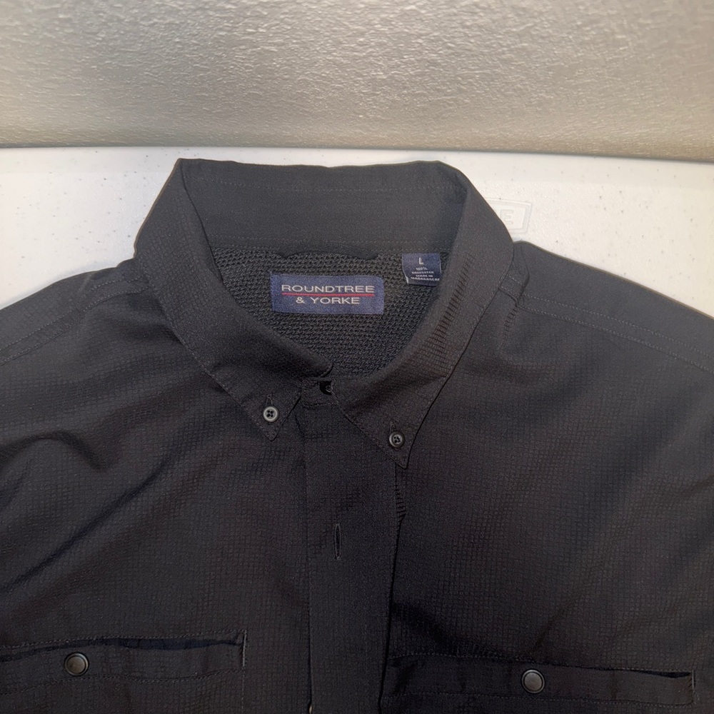 Roundtree & Yorke Classic Black Shirt